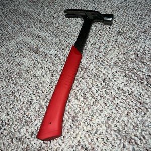 milwaukee 20oz hammer